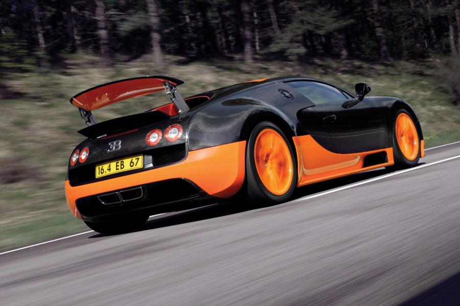  Bugatti Veyron 16.4 Super Sport 2010 года  (фото 17 из 103)